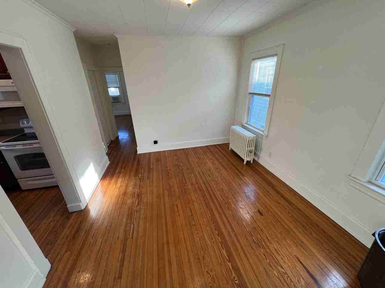 311 Willow Avenue - Photo 3 of 8