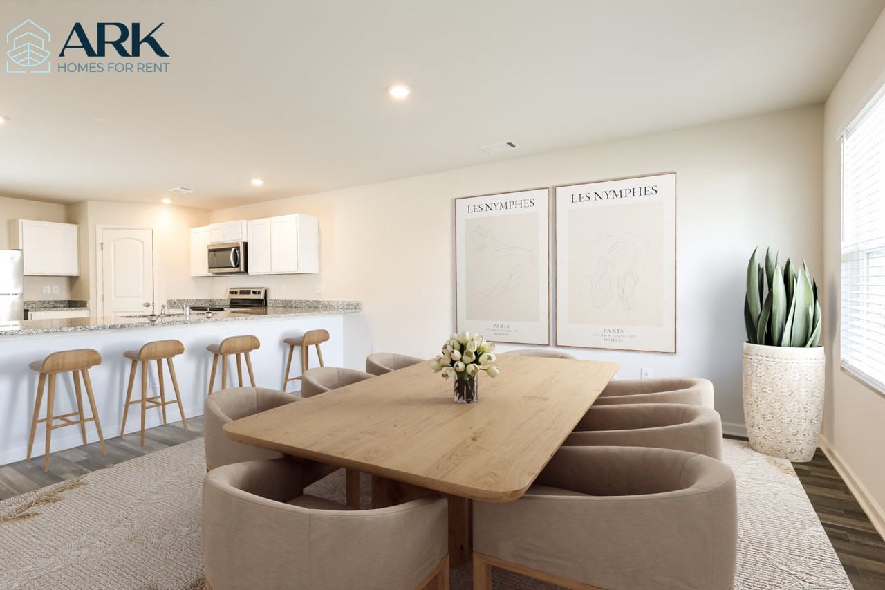 677 Tacoma Trl - Photo 2 of 16