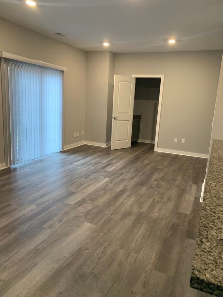 Shelby Pointe Village - Photo 5 of 50