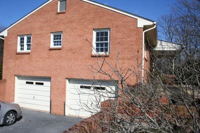 14839 Spotswood Trail - Photo 2 of 26