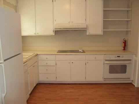 1203 Wicklow Dr - Photo 3 of 14