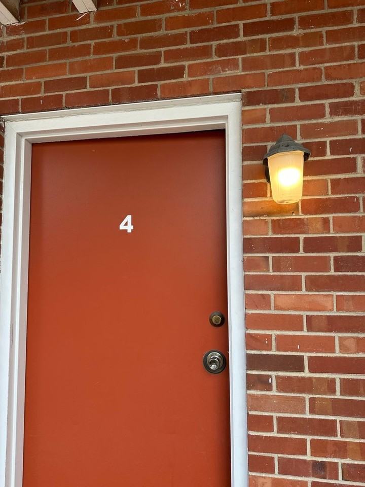 Sunset Apartments For Lease - Photo 2 of 50