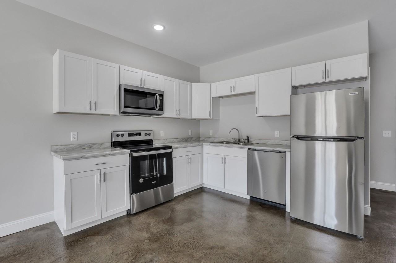 Briarwood Villages - Photo 2 of 16