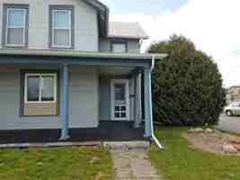 featured image of 312 6th St S