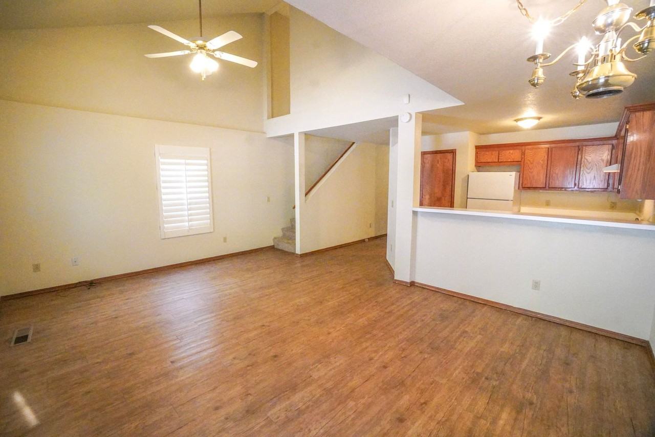 3316-3318 Ridgecrest Cir - Photo 2 of 12