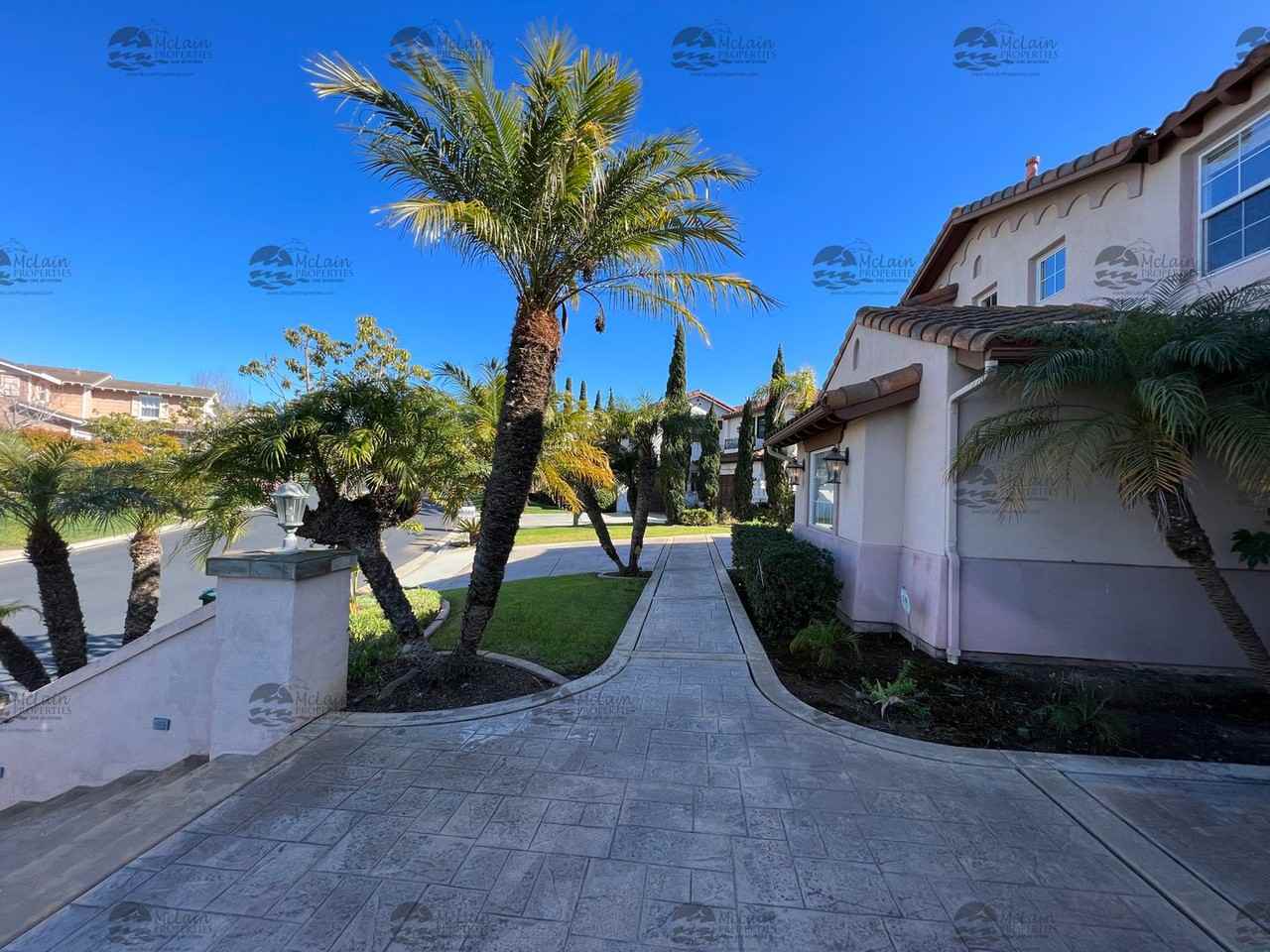 1734 Bella Laguna Ct - Photo 3 of 50