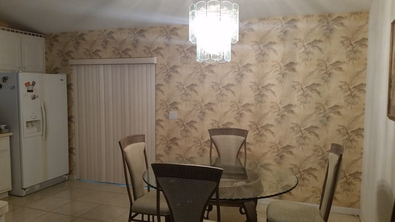 16185 SE 134th Ct - Photo 3 of 6