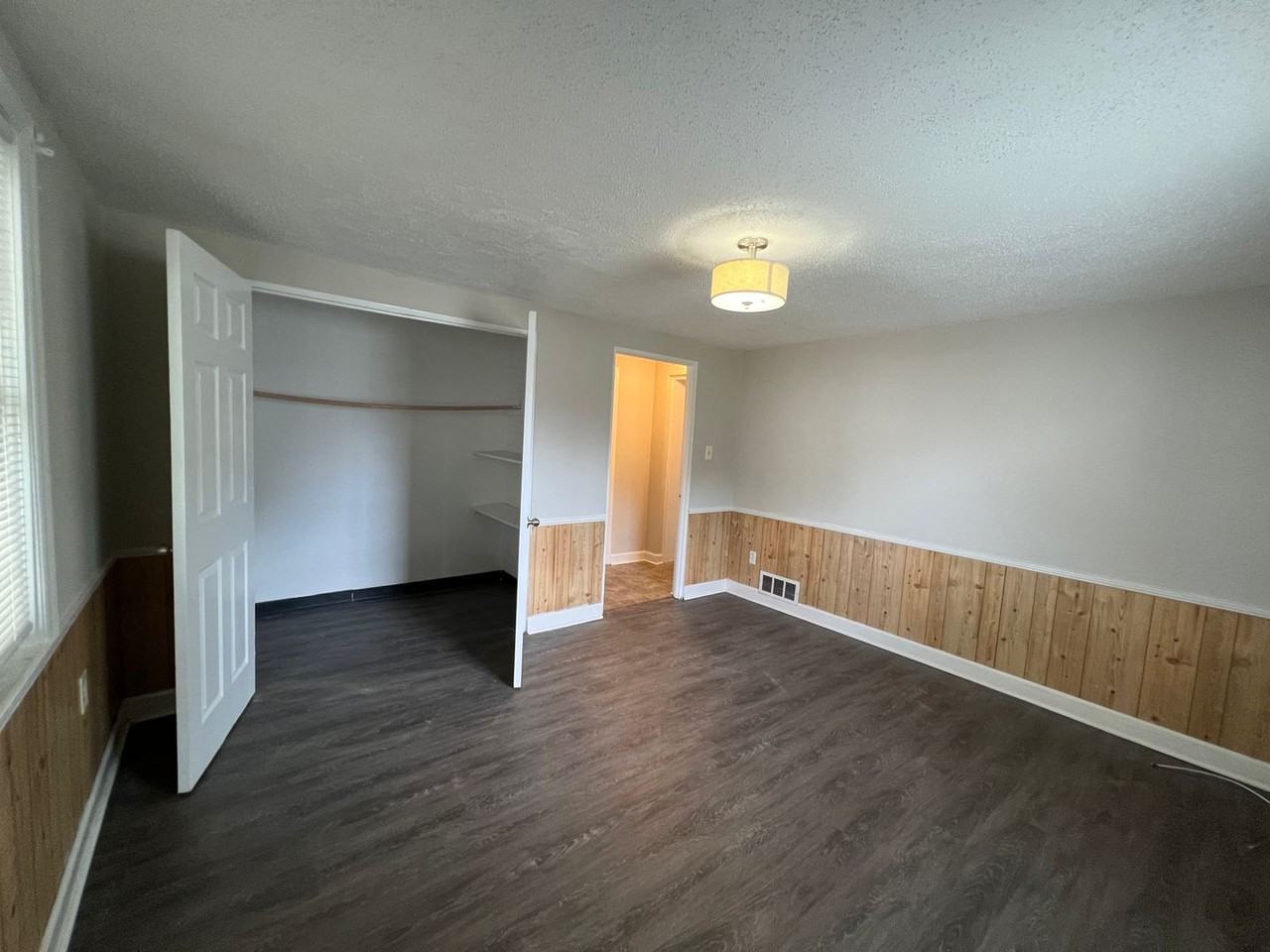 1508 Beechwood Dr - Photo 6 of 10