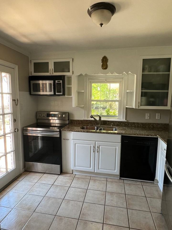 206 Brandywine Rd - Photo 5 of 16