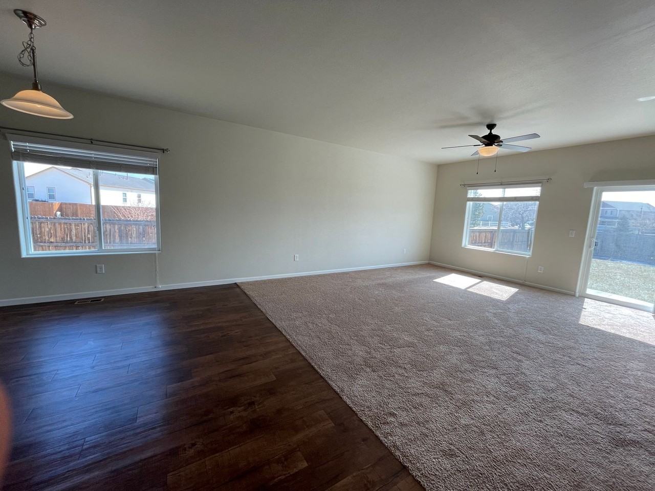 540 Colins Ct - Photo 2 of 18