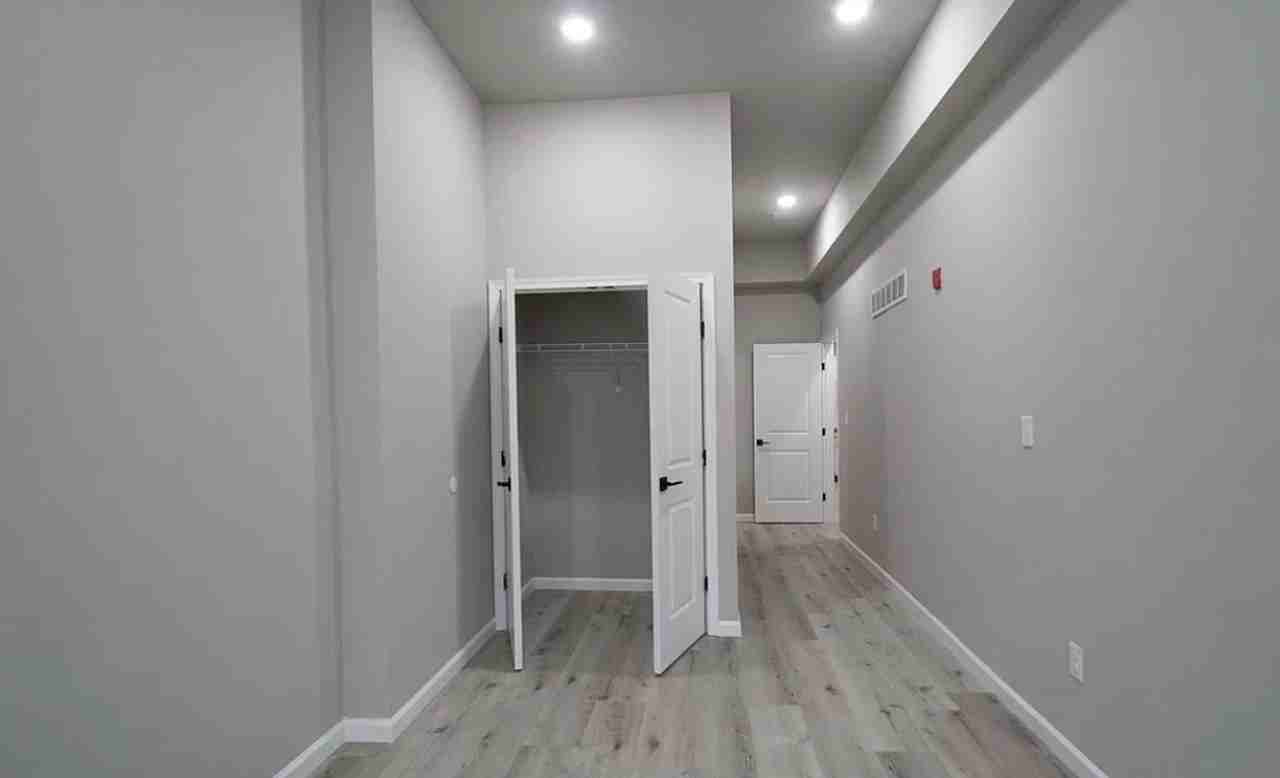 2417 Cecil B Moore Ave - Photo 3 of 5