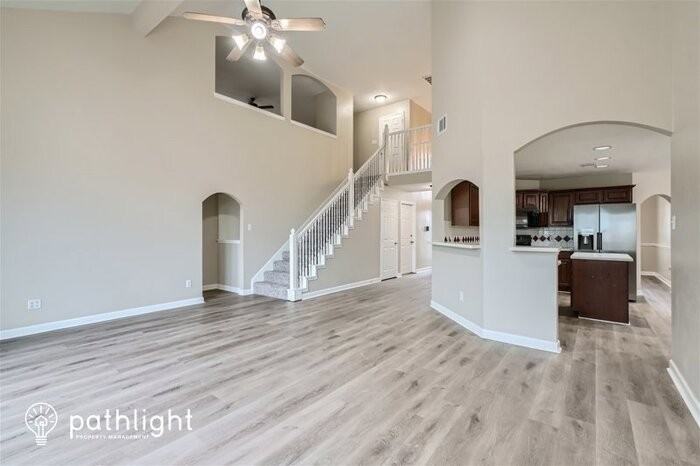 112 Cedar Branch Dr - Photo 2 of 25