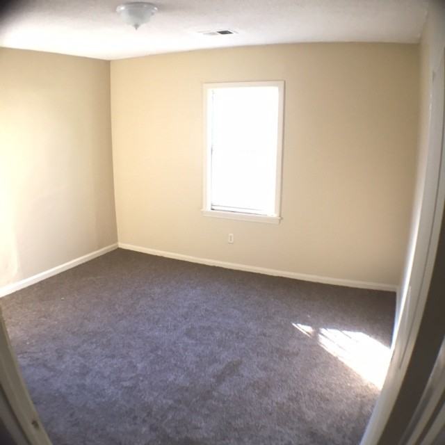 1031 S Highland St - Photo 2 of 10