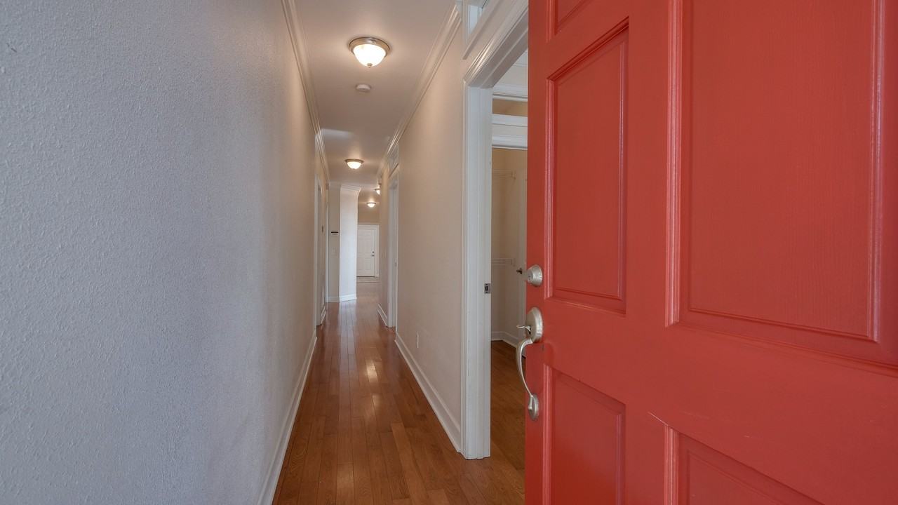 E Gwinnett St #538 - Photo 4 of 24