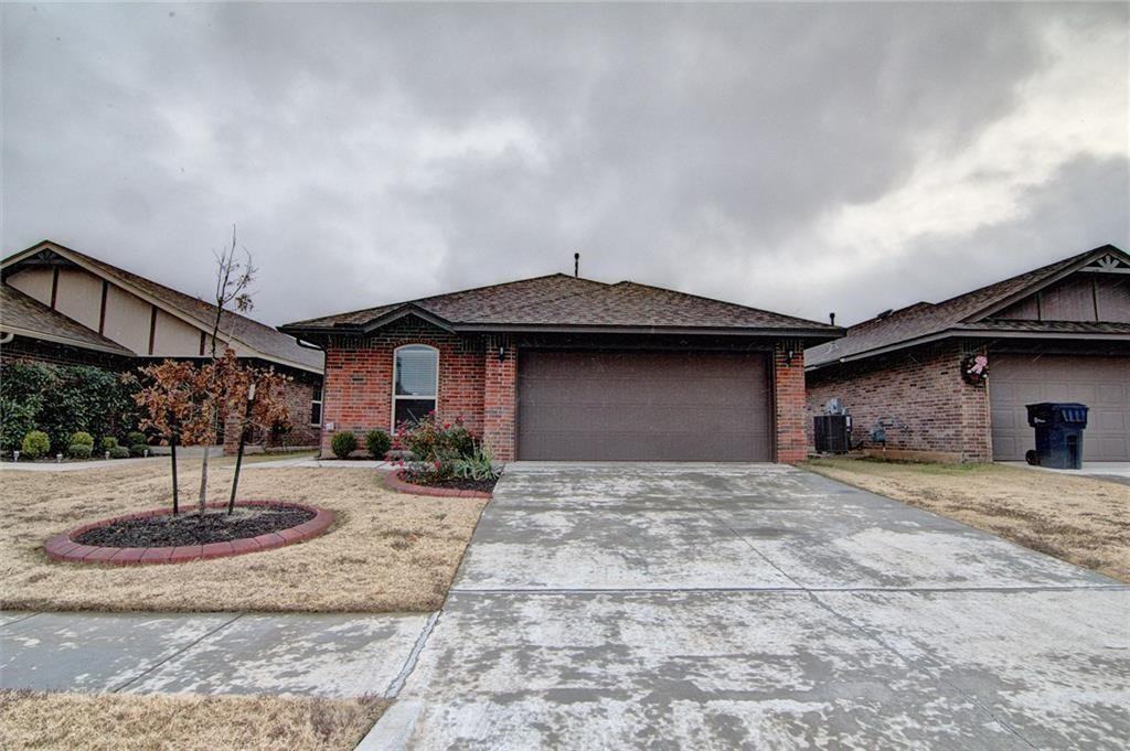 2352 Nw 198th St #1 - Photo 2 of 18