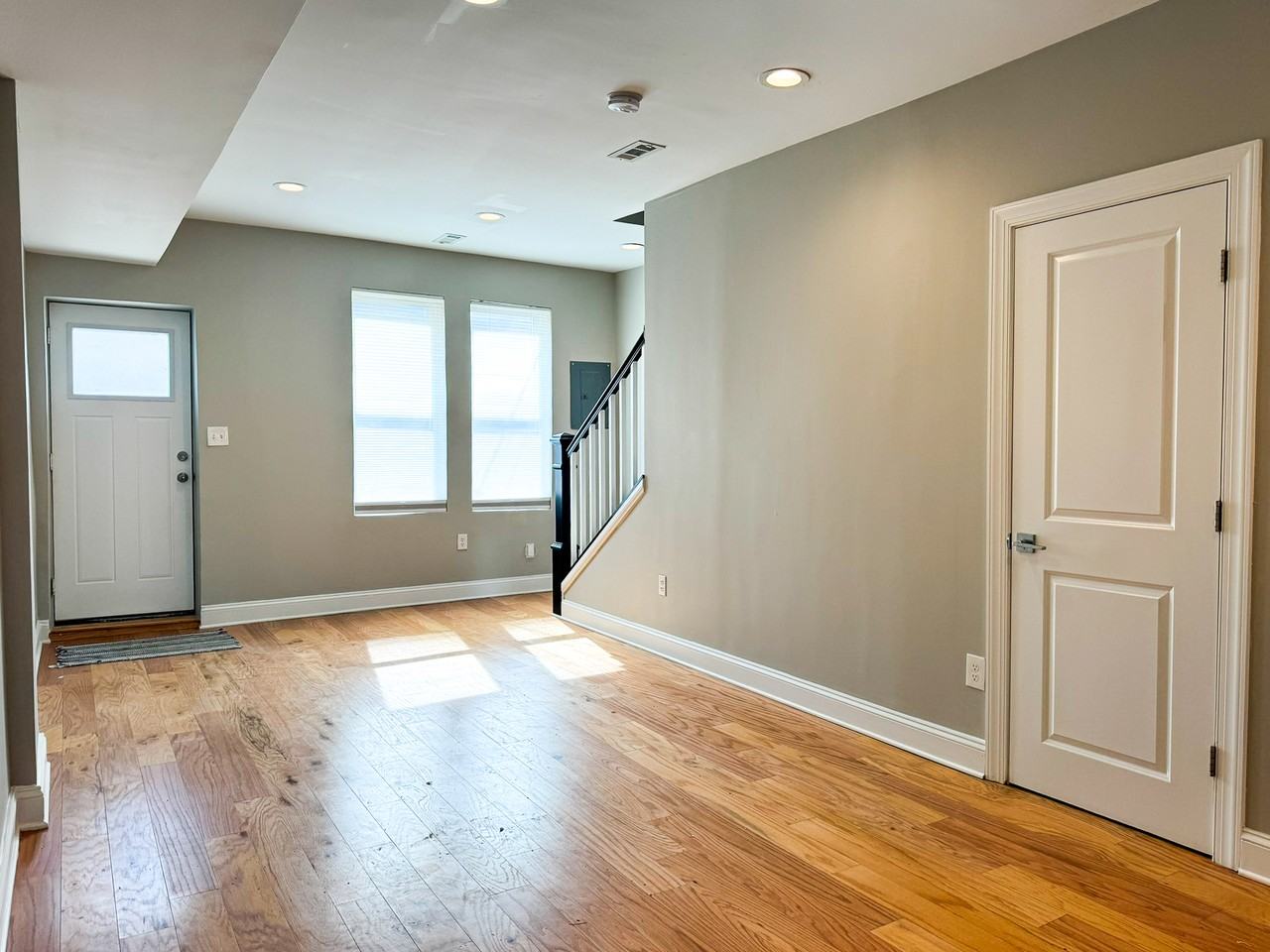 1838 Capitol Avenue Northeast #1 - Photo 4 of 41