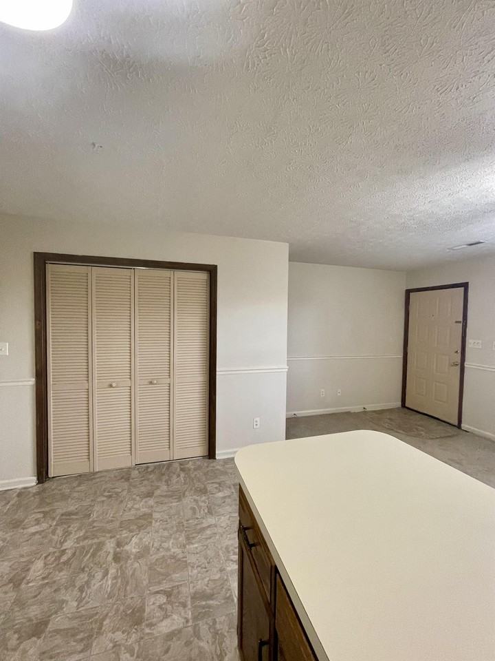 1141 Homestead Garden Ct #35 - Photo 6 of 19