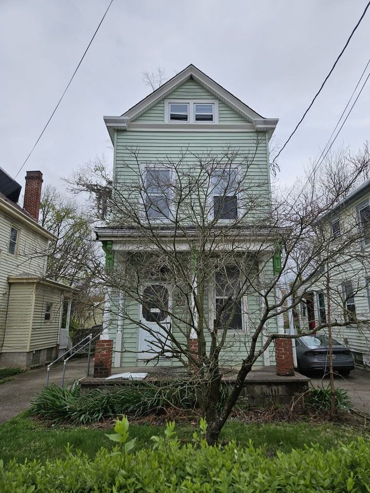 749 E Epworth Ave, Cincinnati, OH 45232, USA 2 unit Rentals Zumper