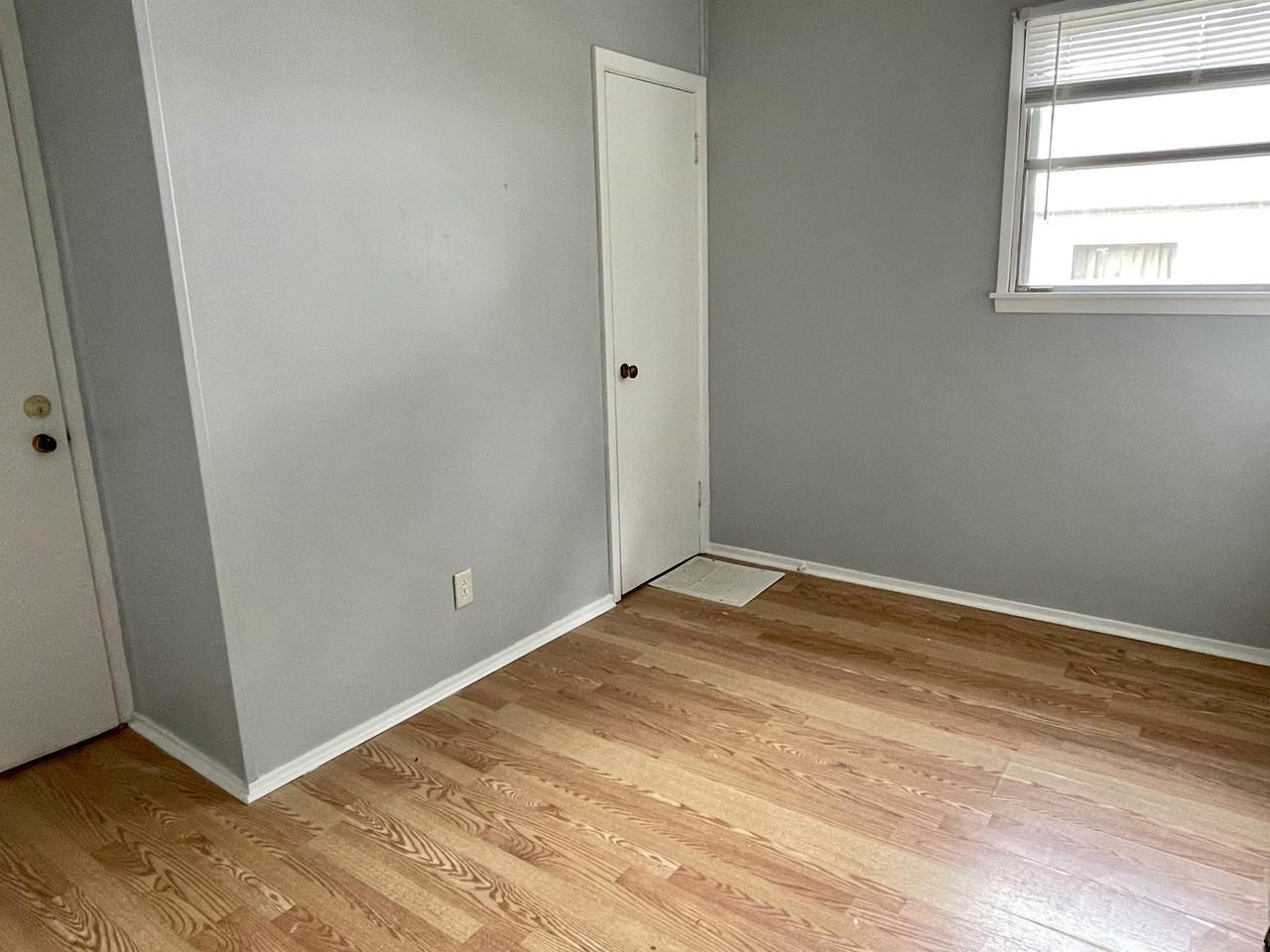 904 Oakley Ave #SFH - Photo 6 of 10