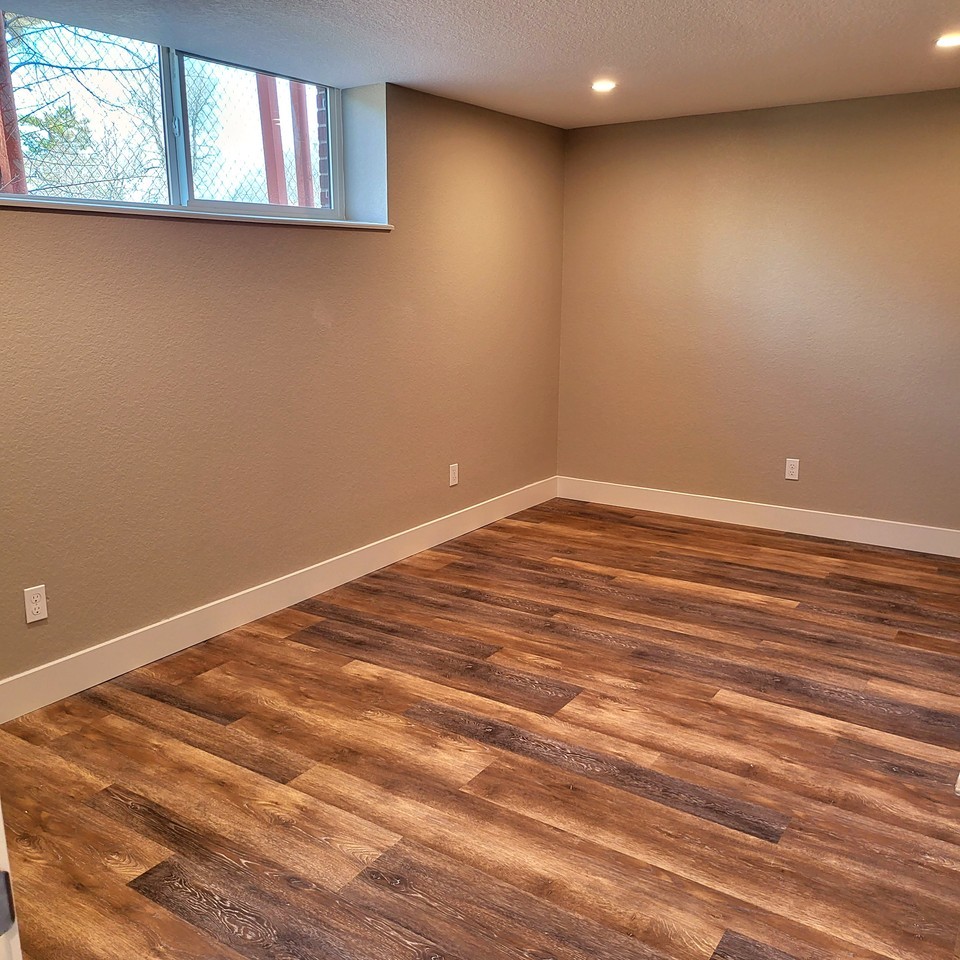 3433 N Cook St #B - Photo 7 of 10