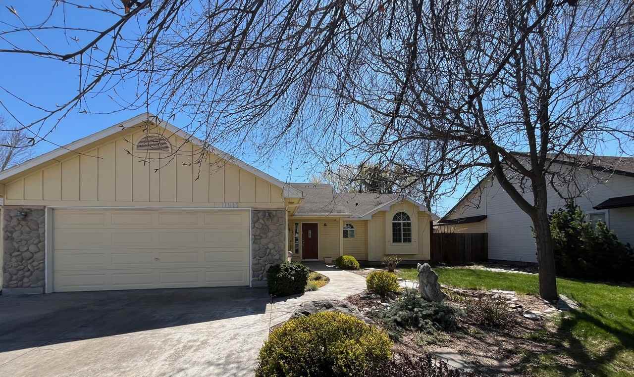 11917 W Lewisburg Ct #1 - Photo 2 of 19