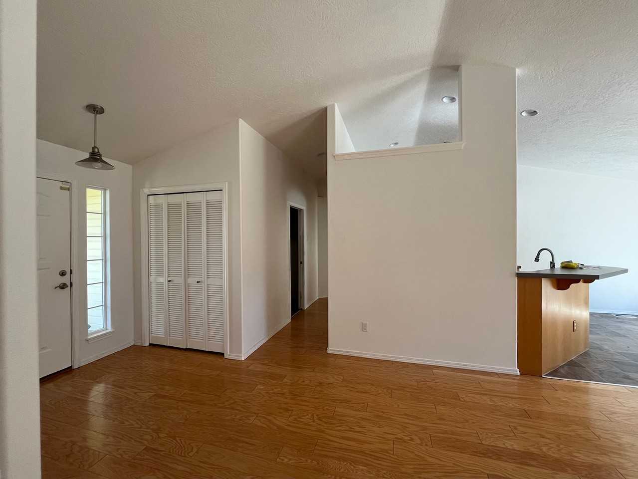 11917 W Lewisburg Ct #1 - Photo 5 of 19