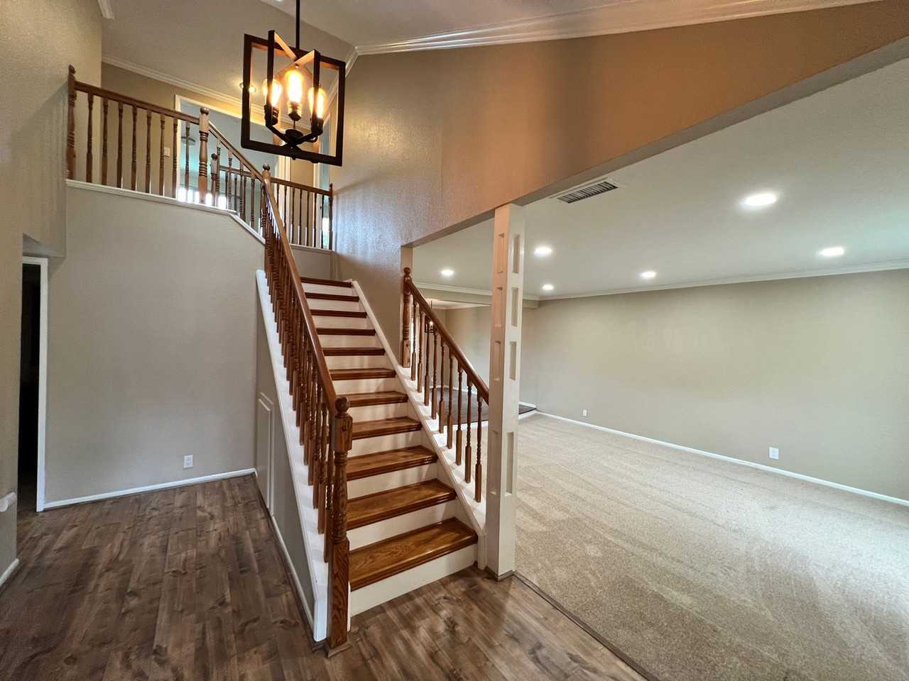 8191 Whitburn Cir - Photo 2 of 50