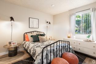 555 Elmira Rd - Photo 1 of 1