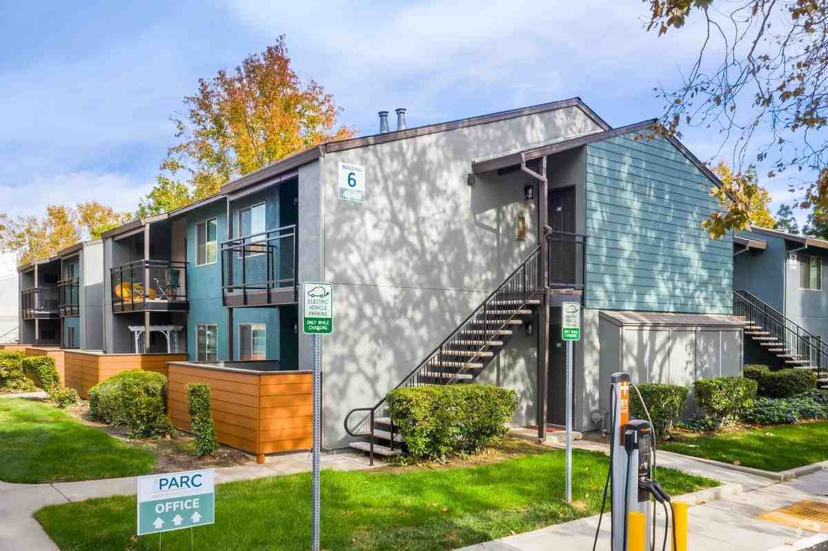 555 Elmira Rd