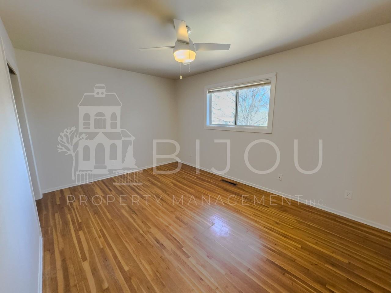 2222 Cooper Ave - Photo 4 of 21