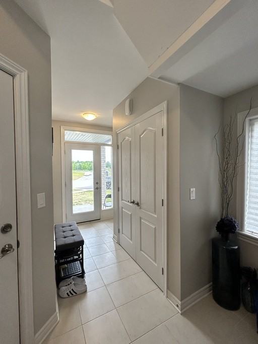 1441 Summer St - Photo 2 of 25