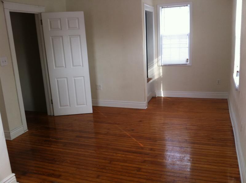 321 Pine Ave - Photo 6 of 6