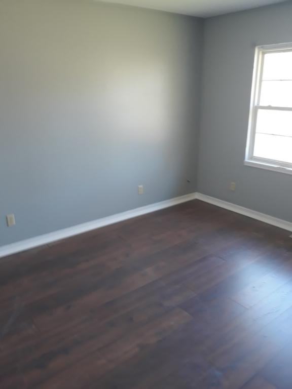 1301 Proper St - Photo 2 of 4