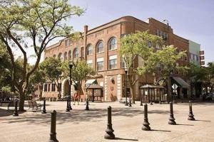 featured image of 313 S Main St #145