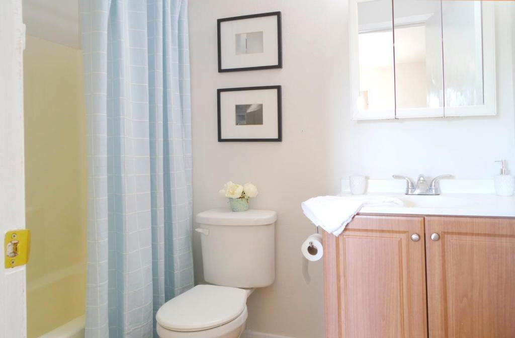 422 Texas St Ne - Photo 2 of 15