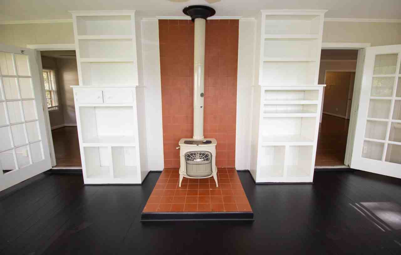 506 Sycamore St - Photo 3 of 41