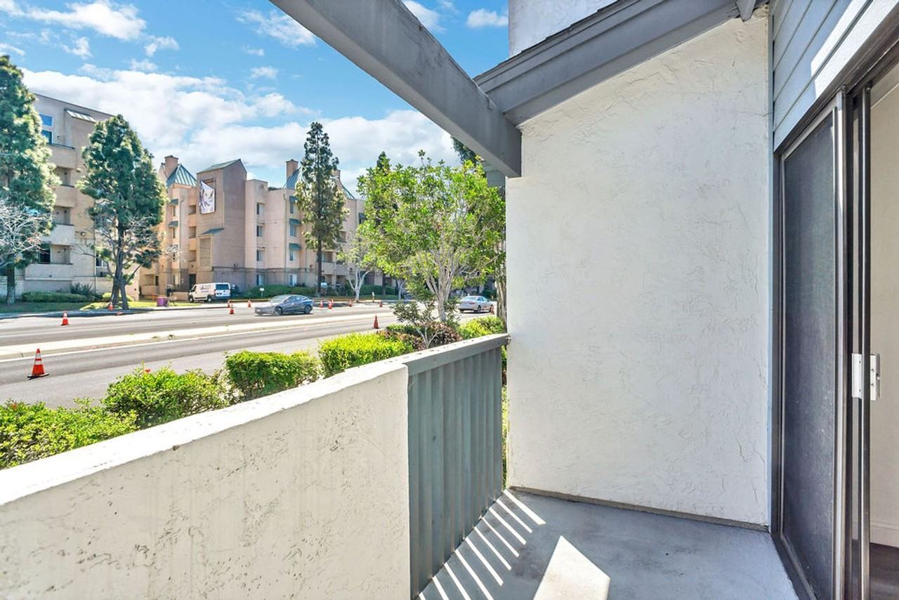 8878 Regents Rd #203 - Photo 7 of 22