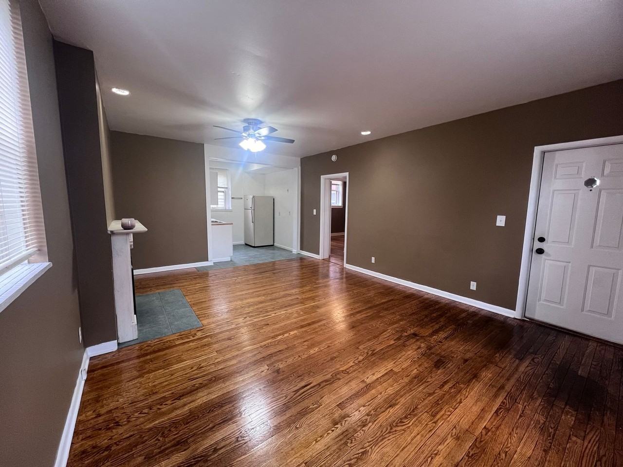 15 College Ave Ne - Photo 2 of 14
