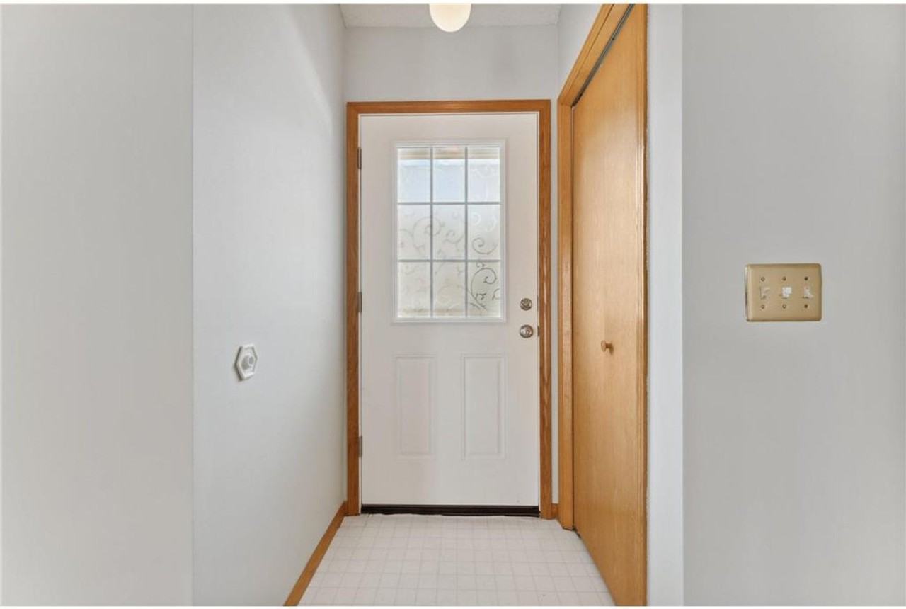 7777 Hemingway Ave S - Photo 7 of 19