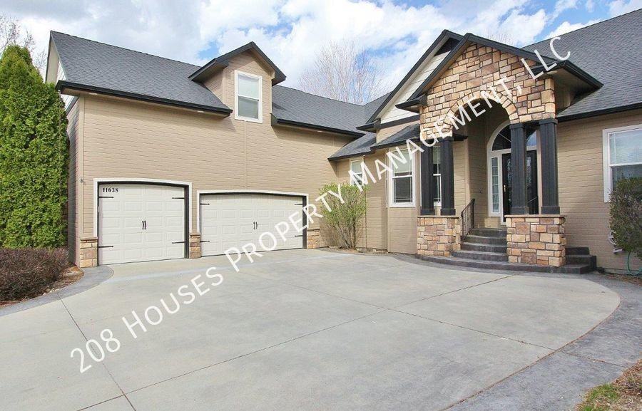 11638 W Raul St - Photo 2 of 38