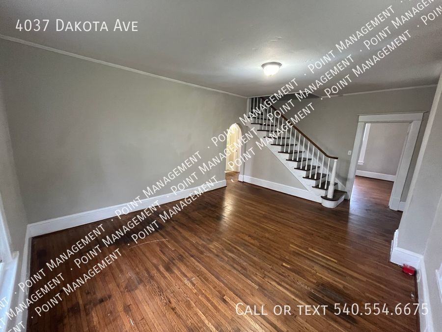 4037 Dakota Ave Nw - Photo 3 of 17