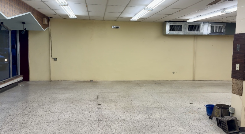 109 W Broadway Ave - Photo 3 of 13