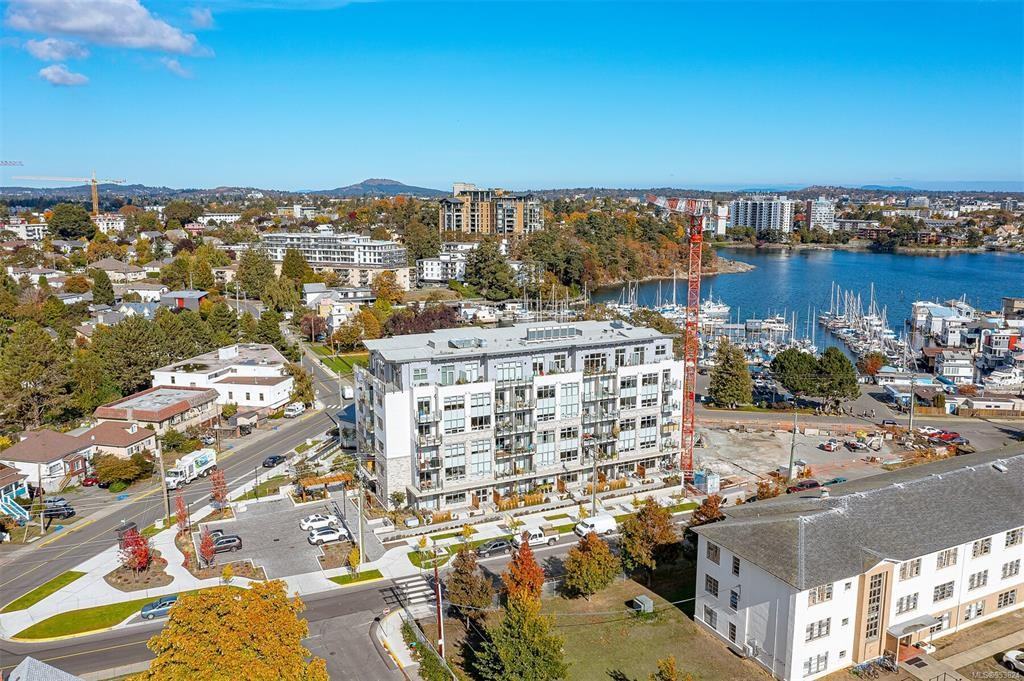 916 Lyall St, Esquimalt BC V9A 5E6, CAN 3 unit Rentals Zumper