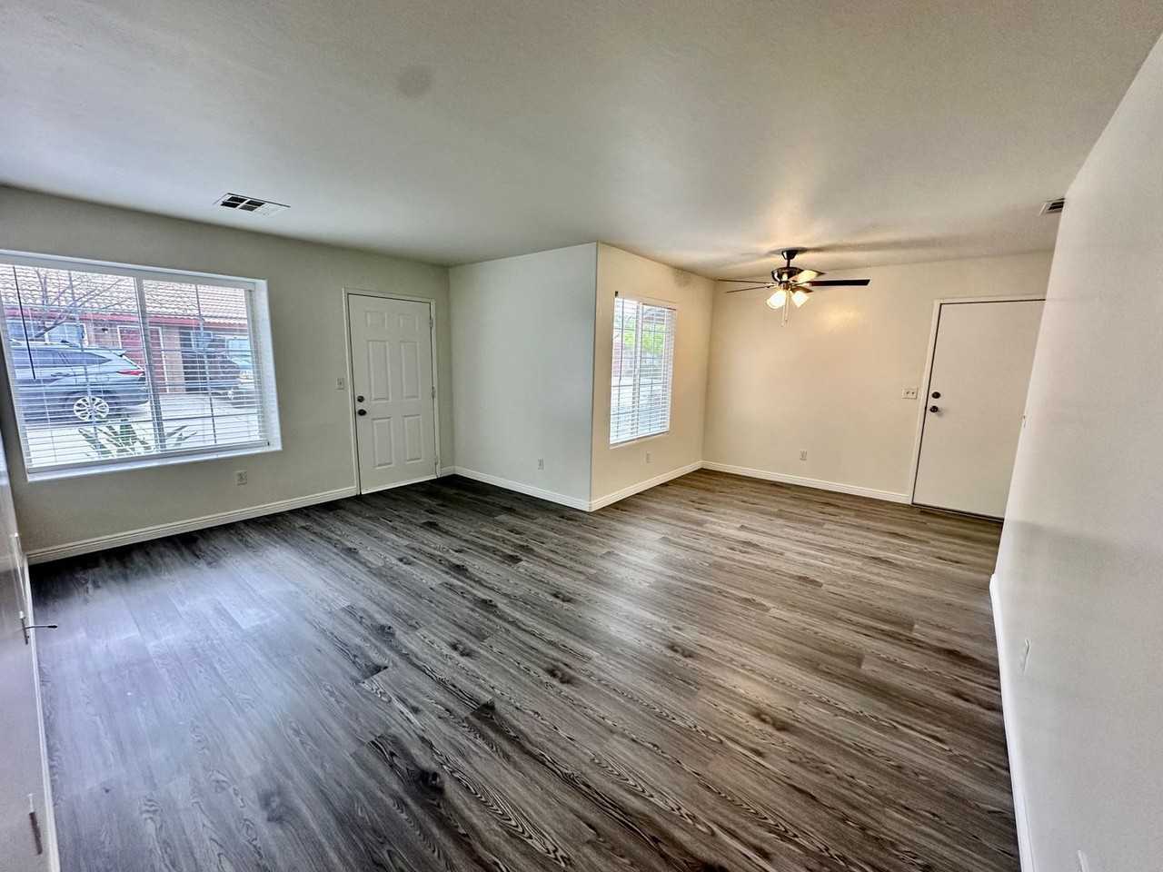 Whitewater 8110 - Photo 3 of 14