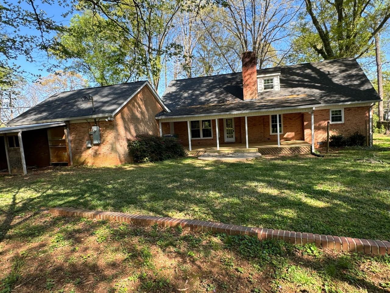 1002 S Main St - Photo 2 of 14
