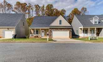 featured image of 1196 Crest Rdg