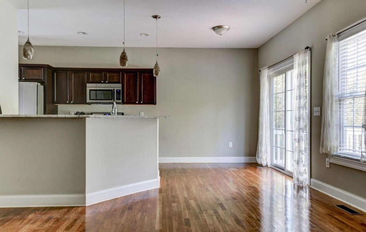 1196 Crest Rdg - Photo 4 of 8