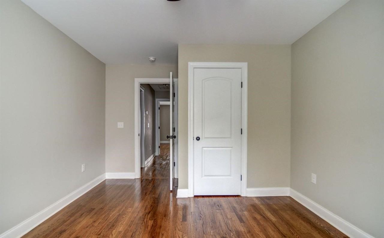 1196 Crest Rdg - Photo 6 of 8