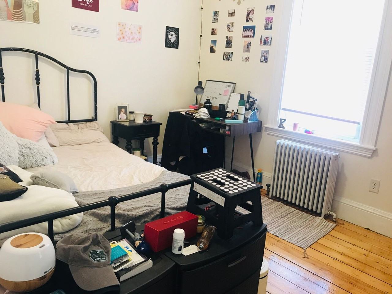 69 Beacon St - Photo 3 of 10