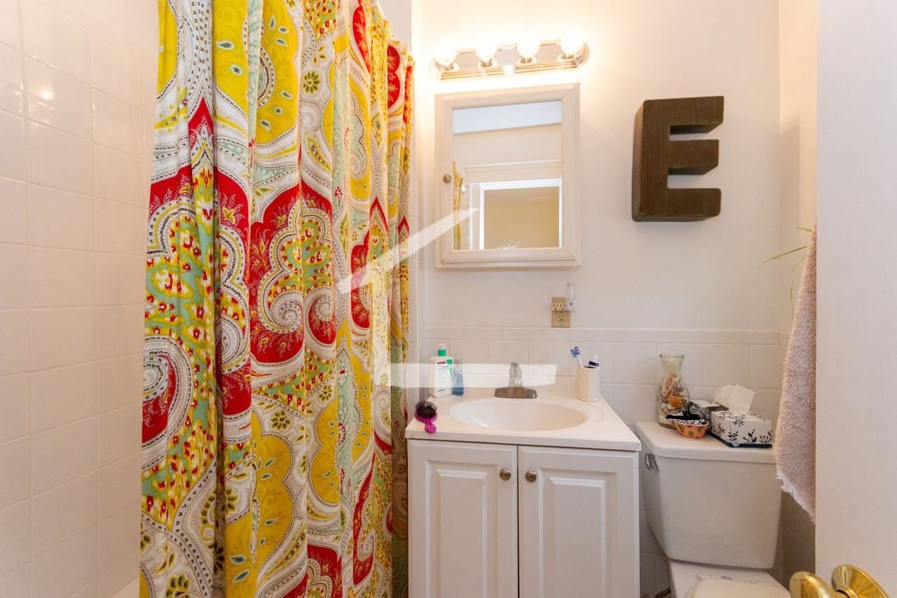 78 Quint Ave - Photo 7 of 8